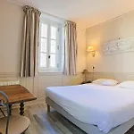 Hotel Francois D'o 2*