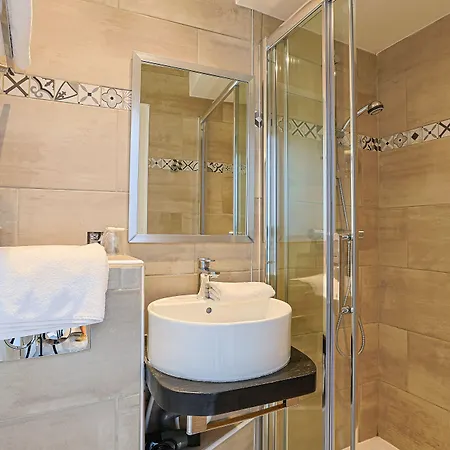 Francois D'o Отель