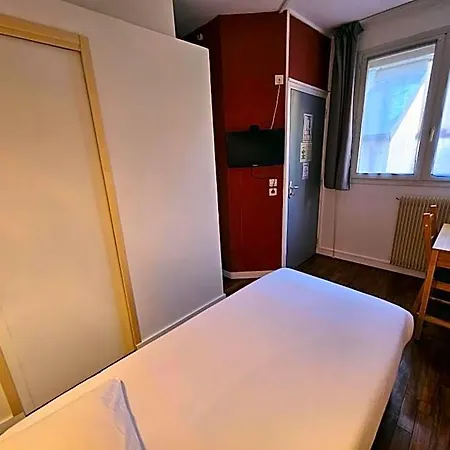 Francois D'o Hotel 2*