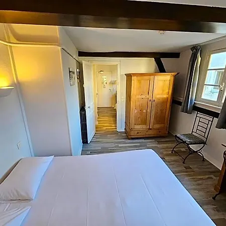 Hotel Francois D'o