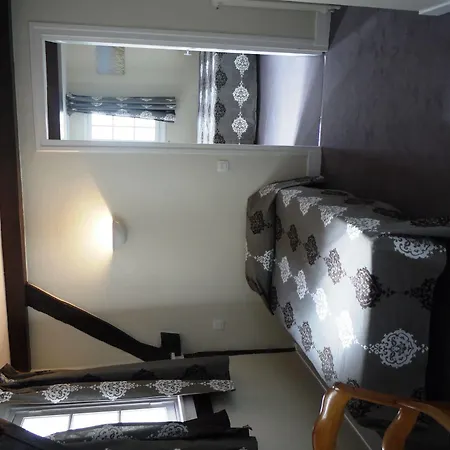 François D'o Hotel 2*