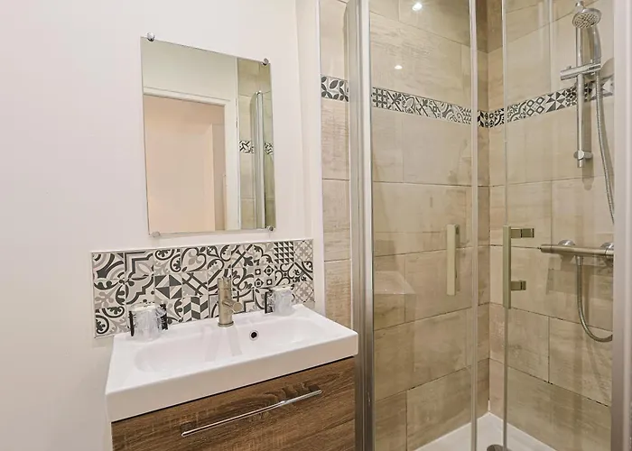 Francois D'o 2* Кан