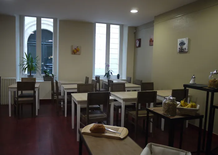 フランソワ D'o 2* カーン