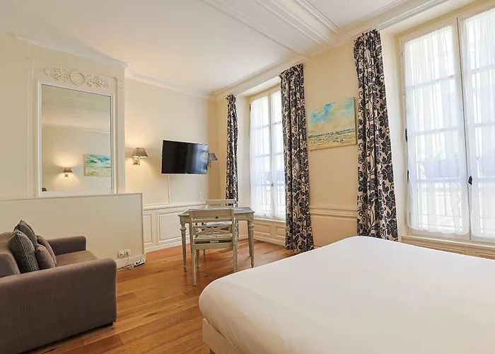 フランソワ D'o 2* カーン