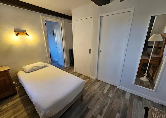 Отель Francois D'o 2*